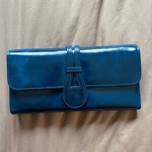 Chic Blue Leather Wallet